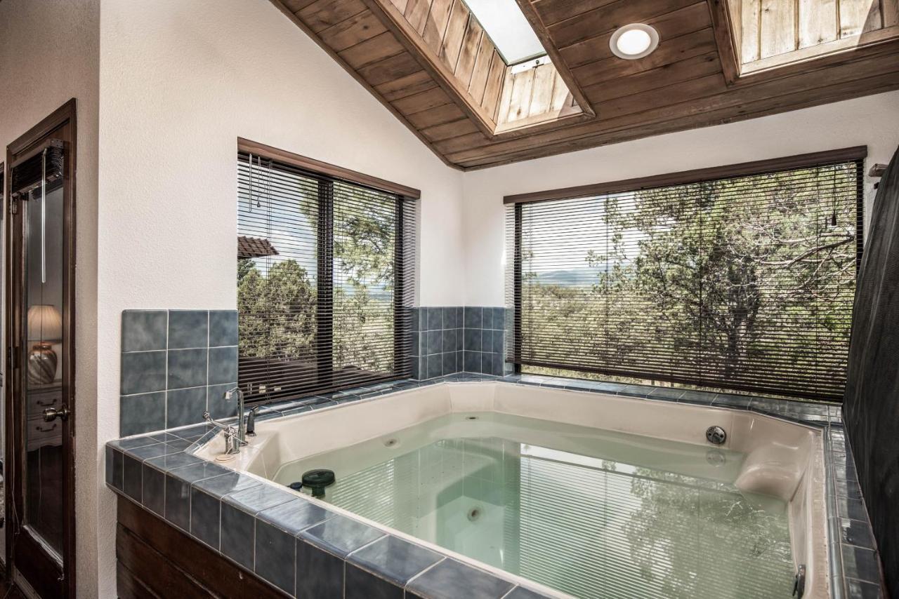 Christi And Dons Nuthouse Villa Ruidoso Exterior photo